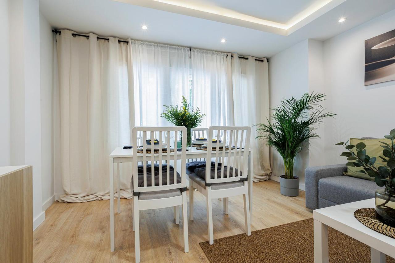 Genesis Apartment In マドリード エクステリア 写真