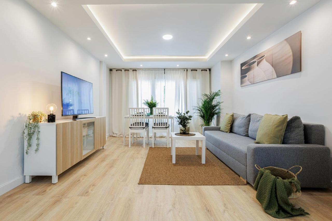 Genesis Apartment In マドリード エクステリア 写真